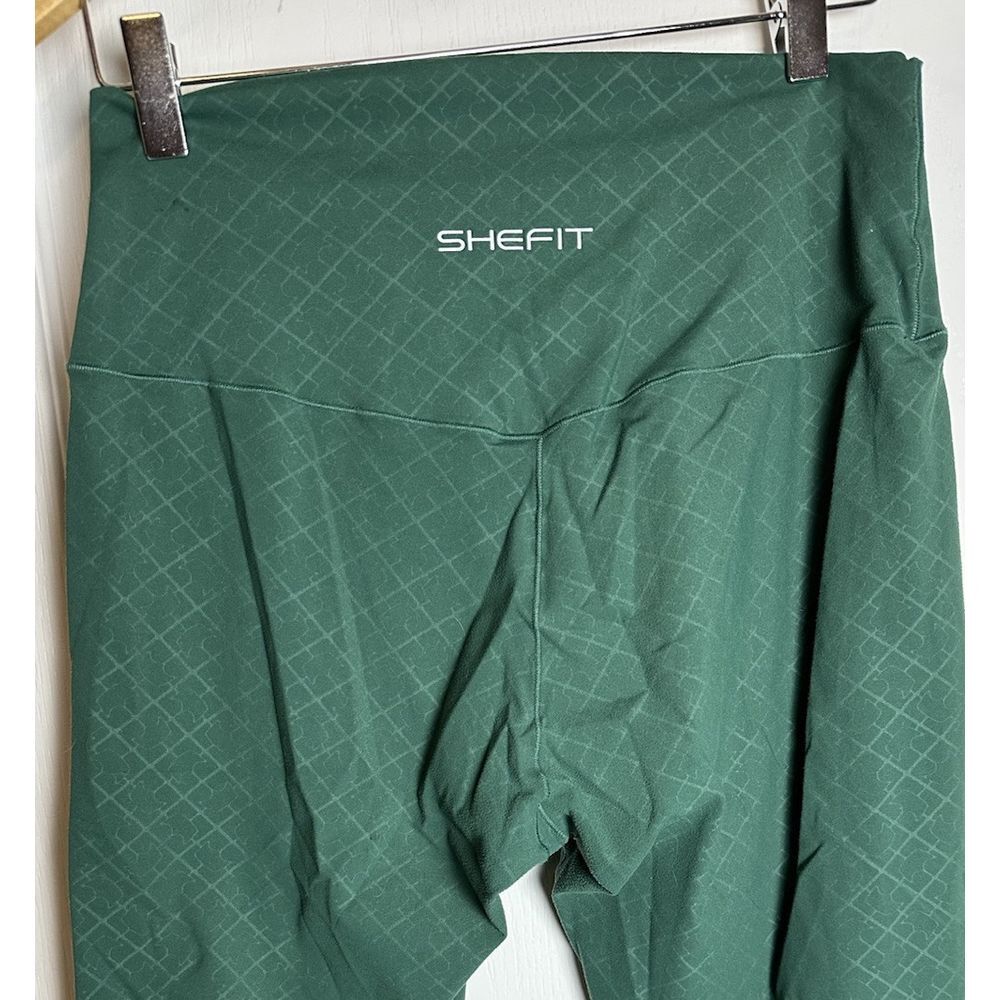 SheFit Boss Dimond Print Leggings Green 7/8 Length Size 2Luxe 18